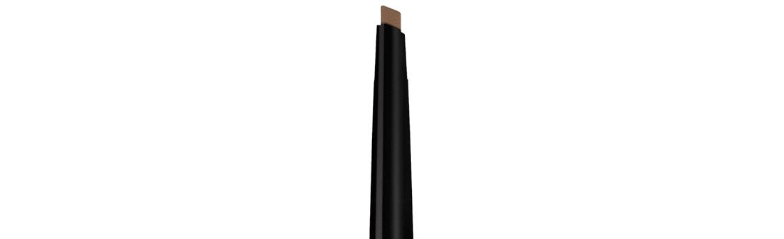 L'Oreal Paris soft spoolie detail to blend product for natural finish