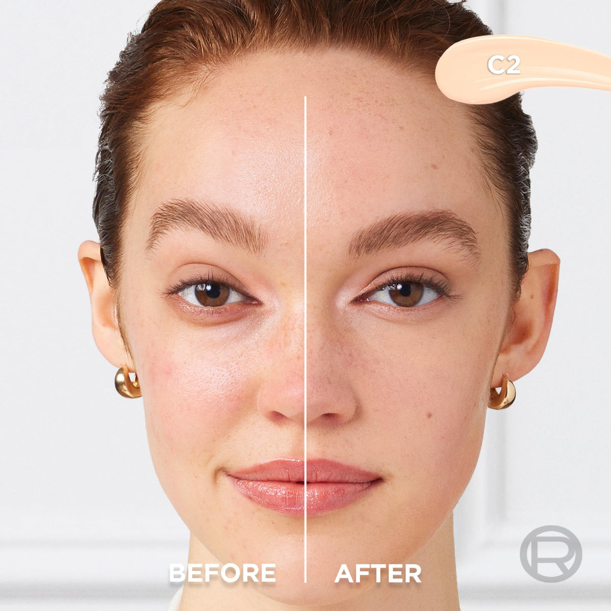 L'Oreal Paris flat-tip applicator close-up for precise application