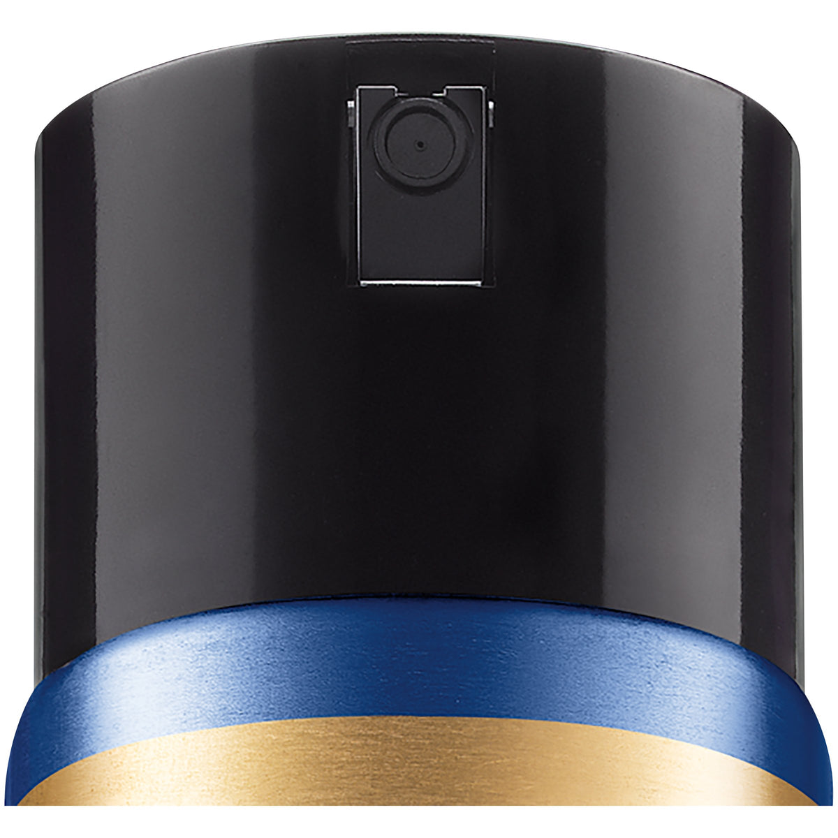 L'Oreal Paris nozzle detail demonstrating micro-diffusion fine mist