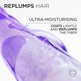L'Oreal Paris shampoo paired with Wonder Water to show complete routine benefit