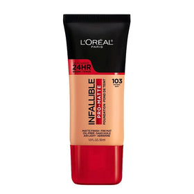 L'Oreal Paris front packaging showing Natural Buff shade and benefit lasting finish