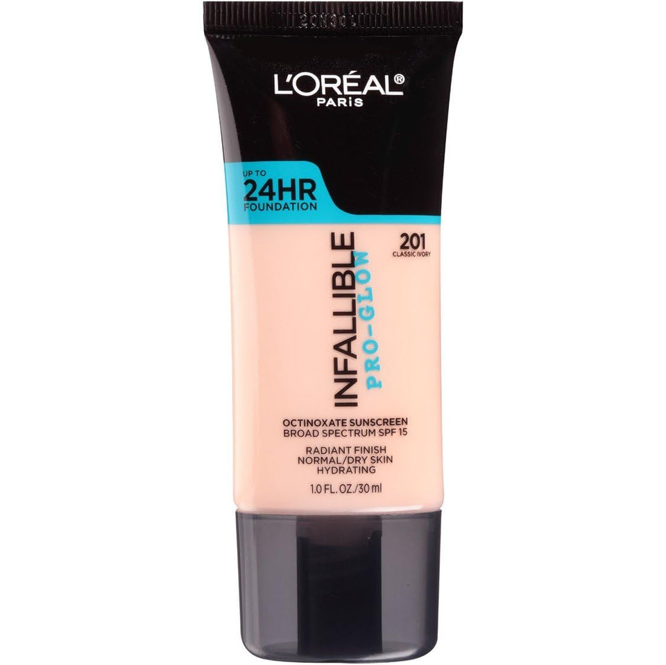 L'Oreal Paris front packaging showing classic ivory shade and benefits