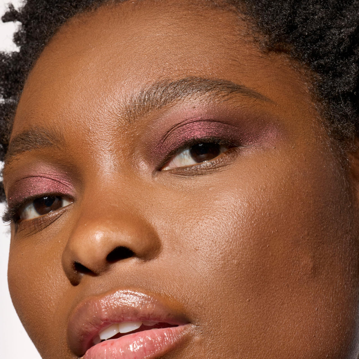 L'Oreal Paris close-up of stick tip showing precise application and control