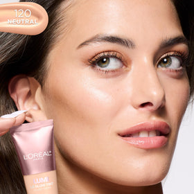 L'Oreal Paris swatch of Neutral 120 showing true shade and buildable coverage