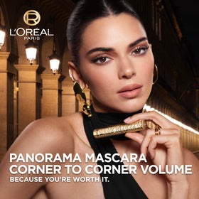 L'Oreal Paris brush close-up displaying multi-level bristles for even coverage