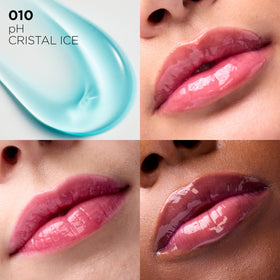 L'Oreal Paris cushion applicator detail with massaging beads for even, gentle application