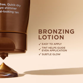 L'Oreal Paris application with mitt demonstrating even coverage and streak prevention