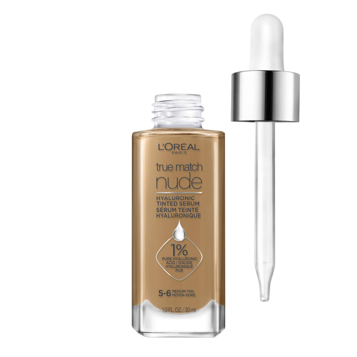 L'Oreal Paris front bottle view showing compact hydrating foundation