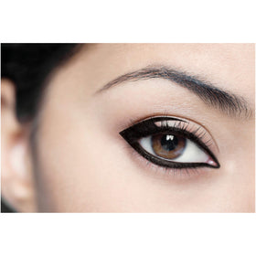 L'Oreal Paris pencil applied on model eye for intense definition benefit