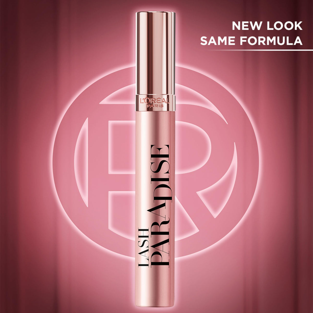 L'Oreal Paris wand close-up showing soft wavy bristles for full lash coverage benefit