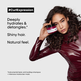 L'Oréal Professionnel Paris open jar texture revealing creamy hydrating mask