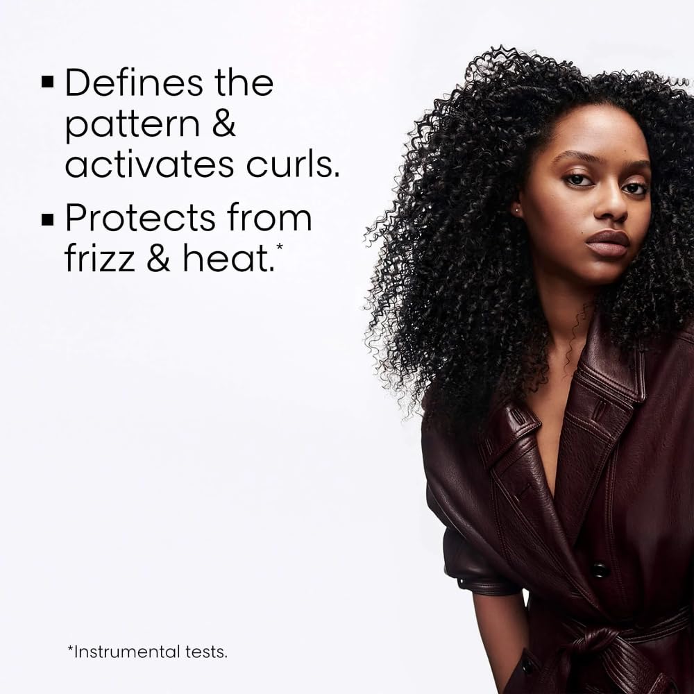 L'Oréal Professionnel Paris texture close-up displaying lightweight gel consistency