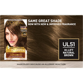 L'Oreal Paris gel color texture showing smooth consistency and spreadability