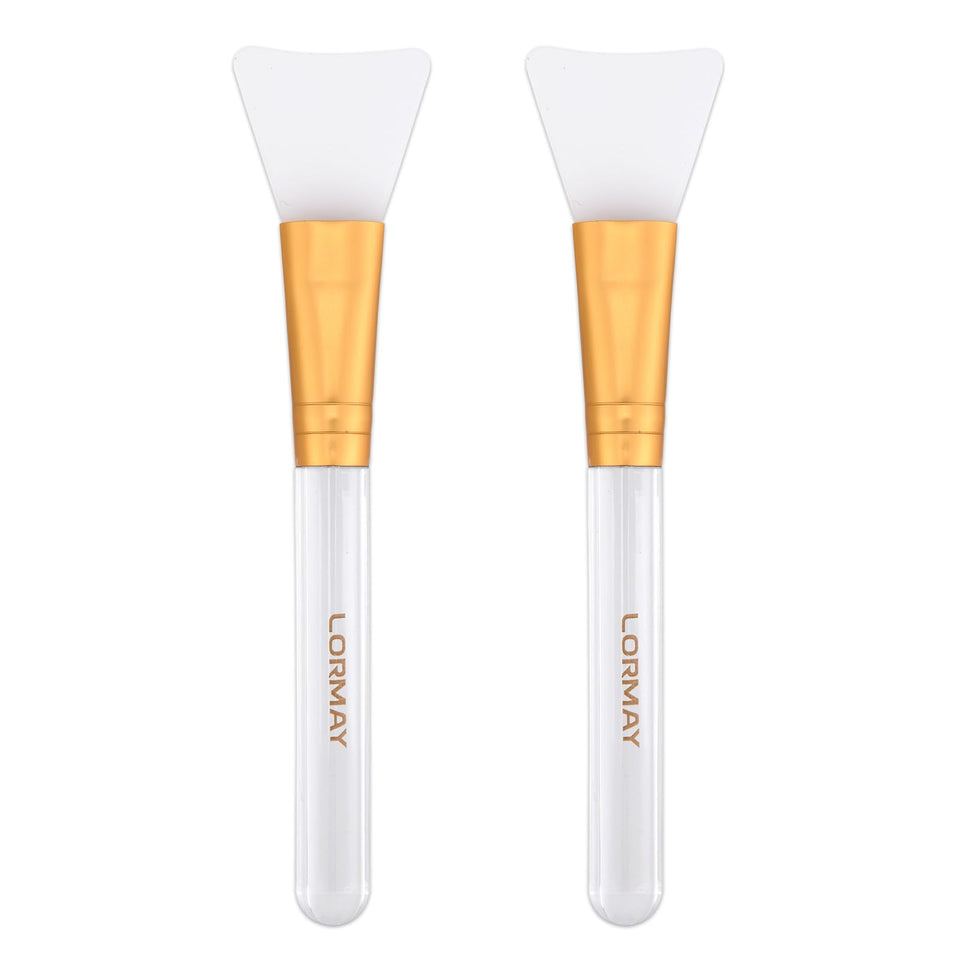 LORMAY front view of two brushes showing packaging and compact design benefit