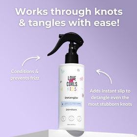 Love Ur Curls nozzle spraying fine mist for gentle detangling