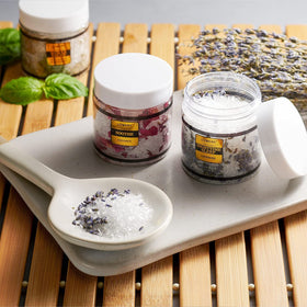 Lovery wooden scoop measuring bath salts for easy, tidy use