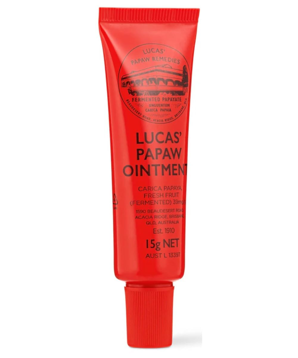 Close-up of Lucas Papaw applicator tip demonstrating precise hygienic application benefit