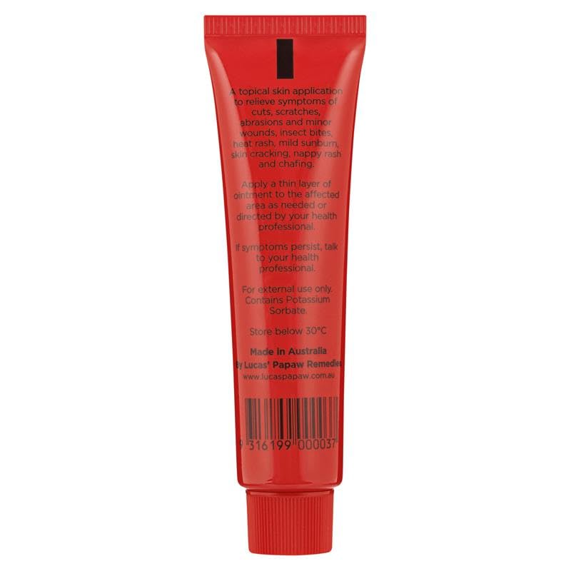 Lucas Papaw applied to lips demonstrating immediate soothing benefit
