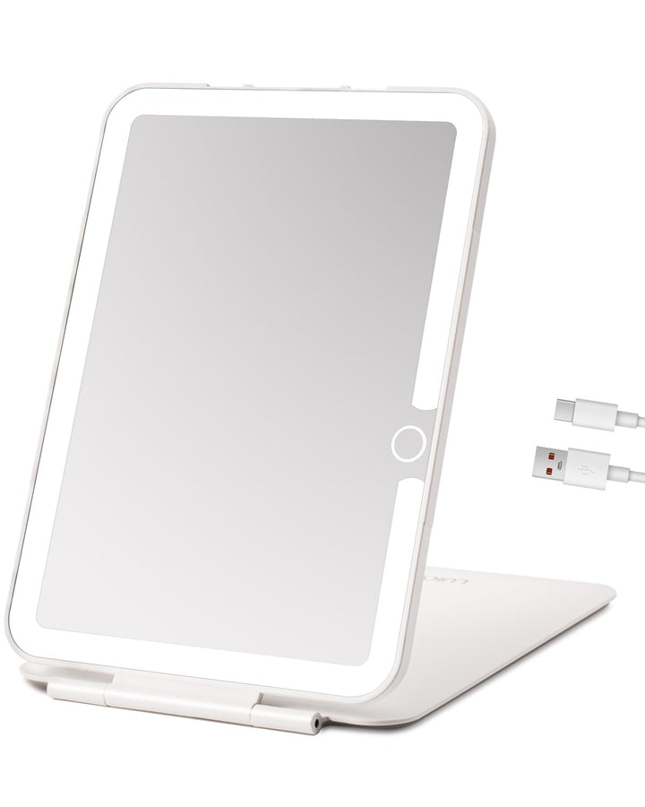 LUKYMIRO front view tabletop mirror shows clear reflection and bright illumination