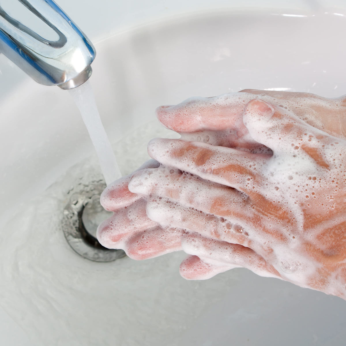 Lume bar used as shampoo creating foam to cleanse hair and body