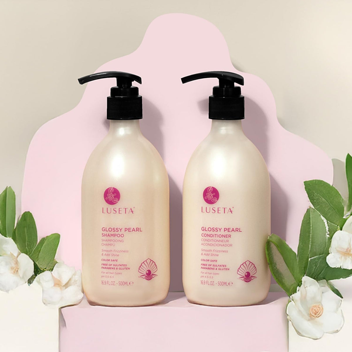 Luseta pump close-up revealing bottle texture and easy use