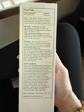 Mad Rabbit ingredients list closeup showing antioxidants and moisturizing benefits