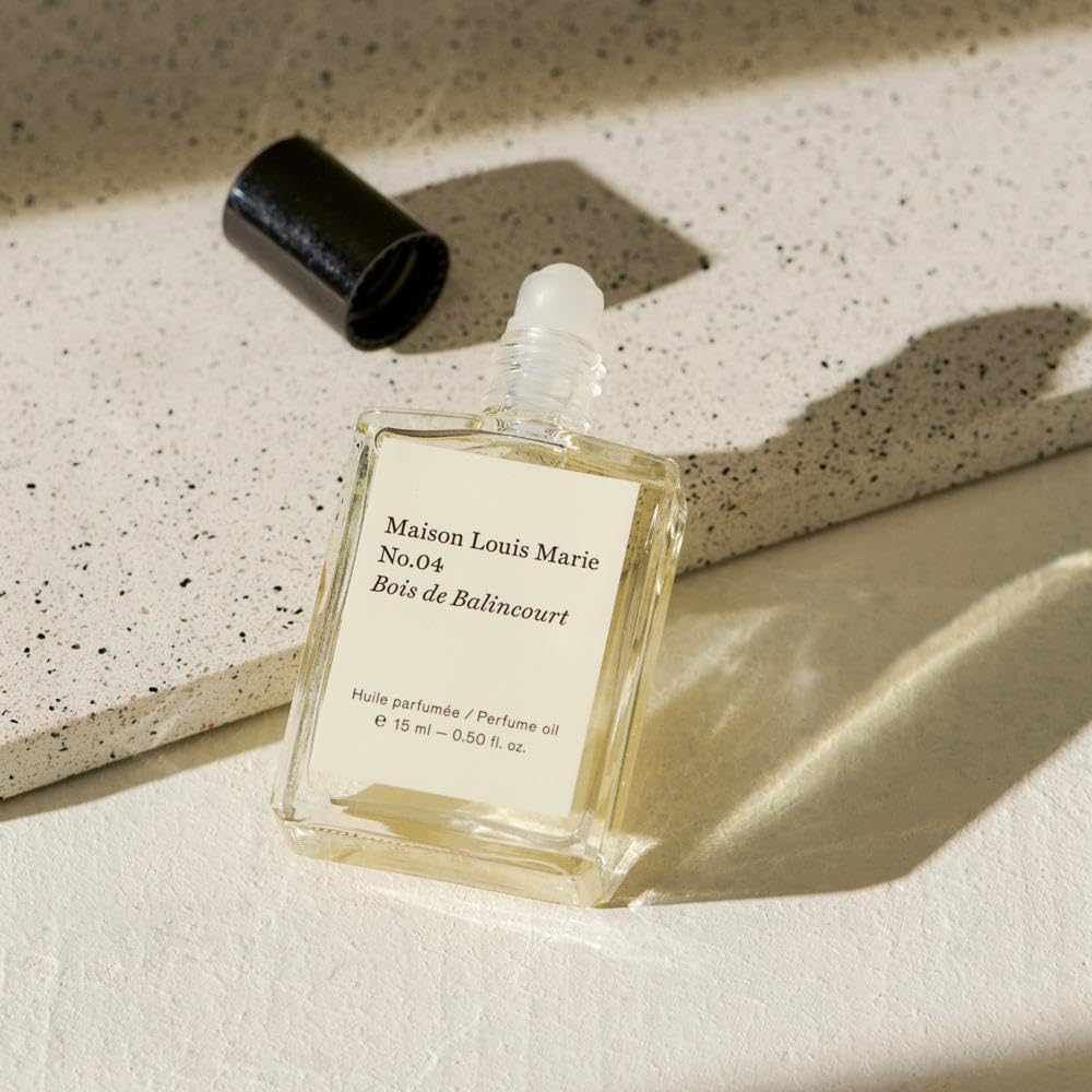 Maison Louis Marie oil on skin texture close-up showing concentrated formula benefit