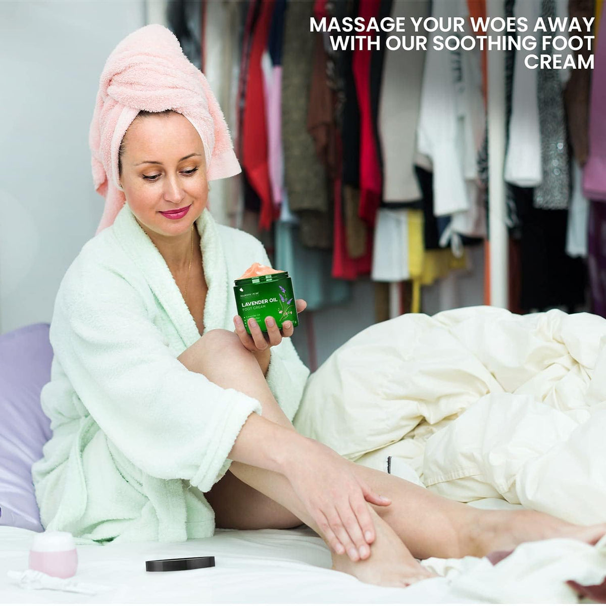 Majestic Pure scoop detail showing thick cream for targeted hydration and softening