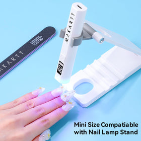 Makartt lamp used at a nail party showing portable salon-quality results