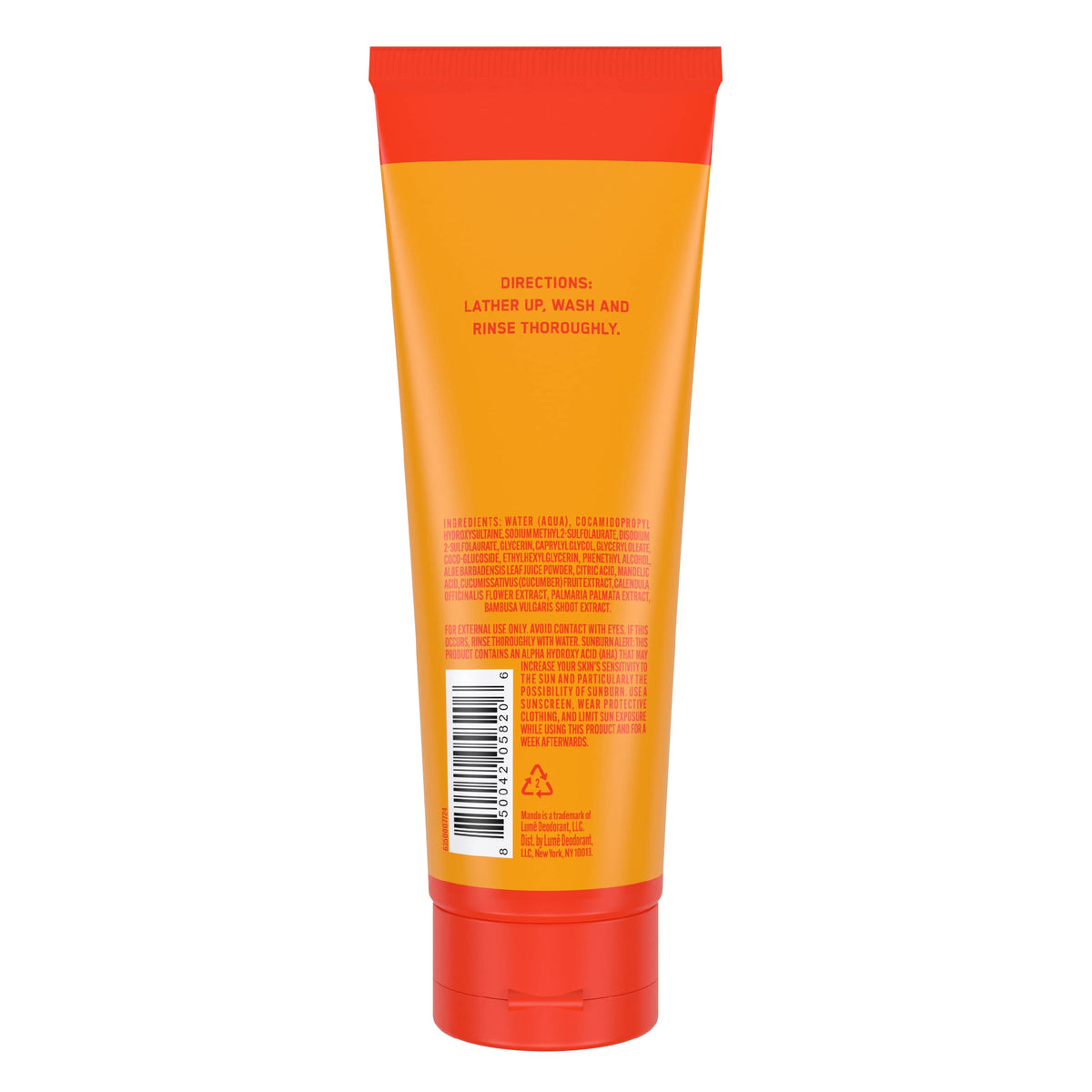 Mando close-up foam texture demonstrating rich lather and gentle cleanse