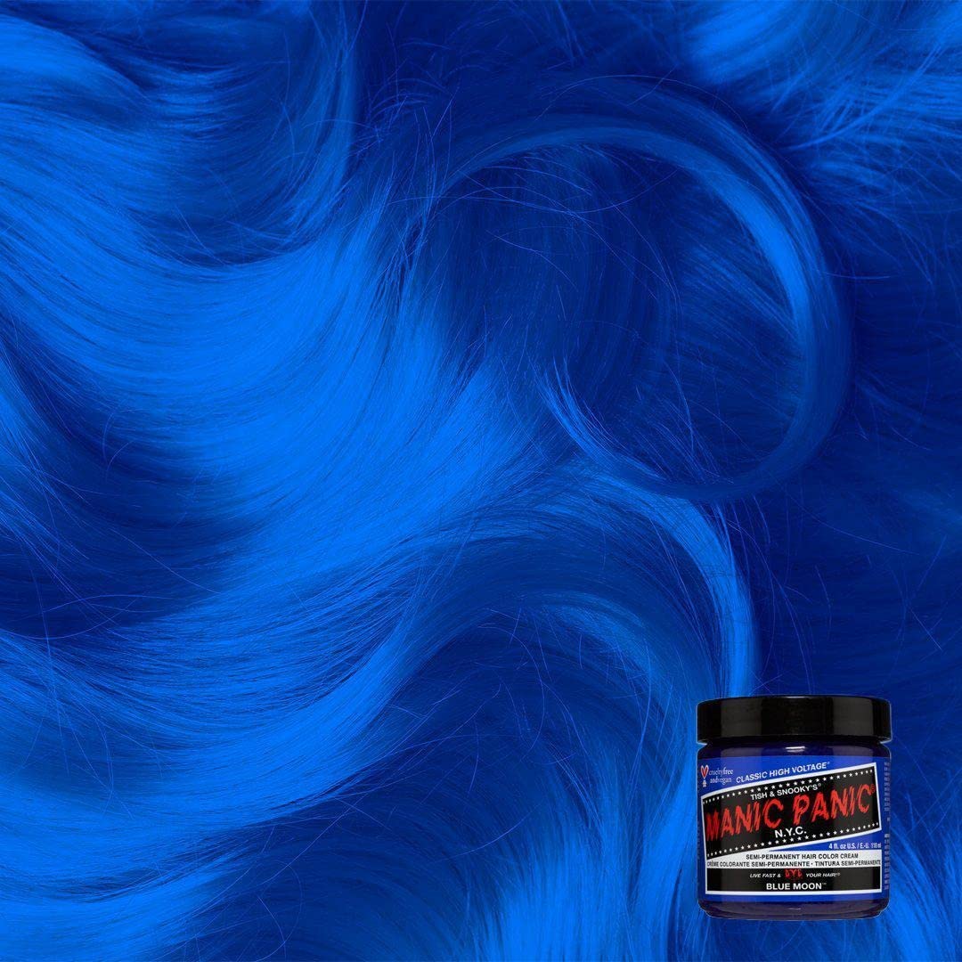 MANIC PANIC Blue Moon applied in hand demonstrating coverage and easy DIY use benefit