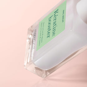 Manucurist ingredients close-up showing plant-based keratin and clean formulation benefit