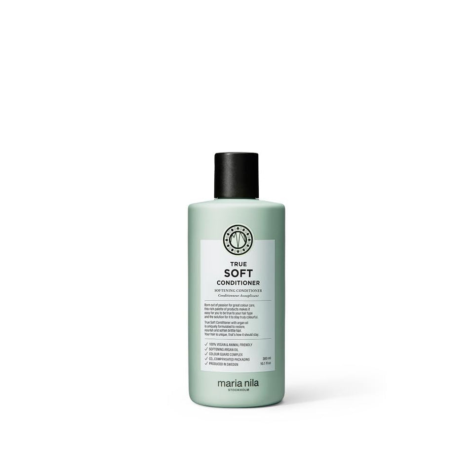 Maria Nila front packaging showing bottle and label — clear product identity and benefit