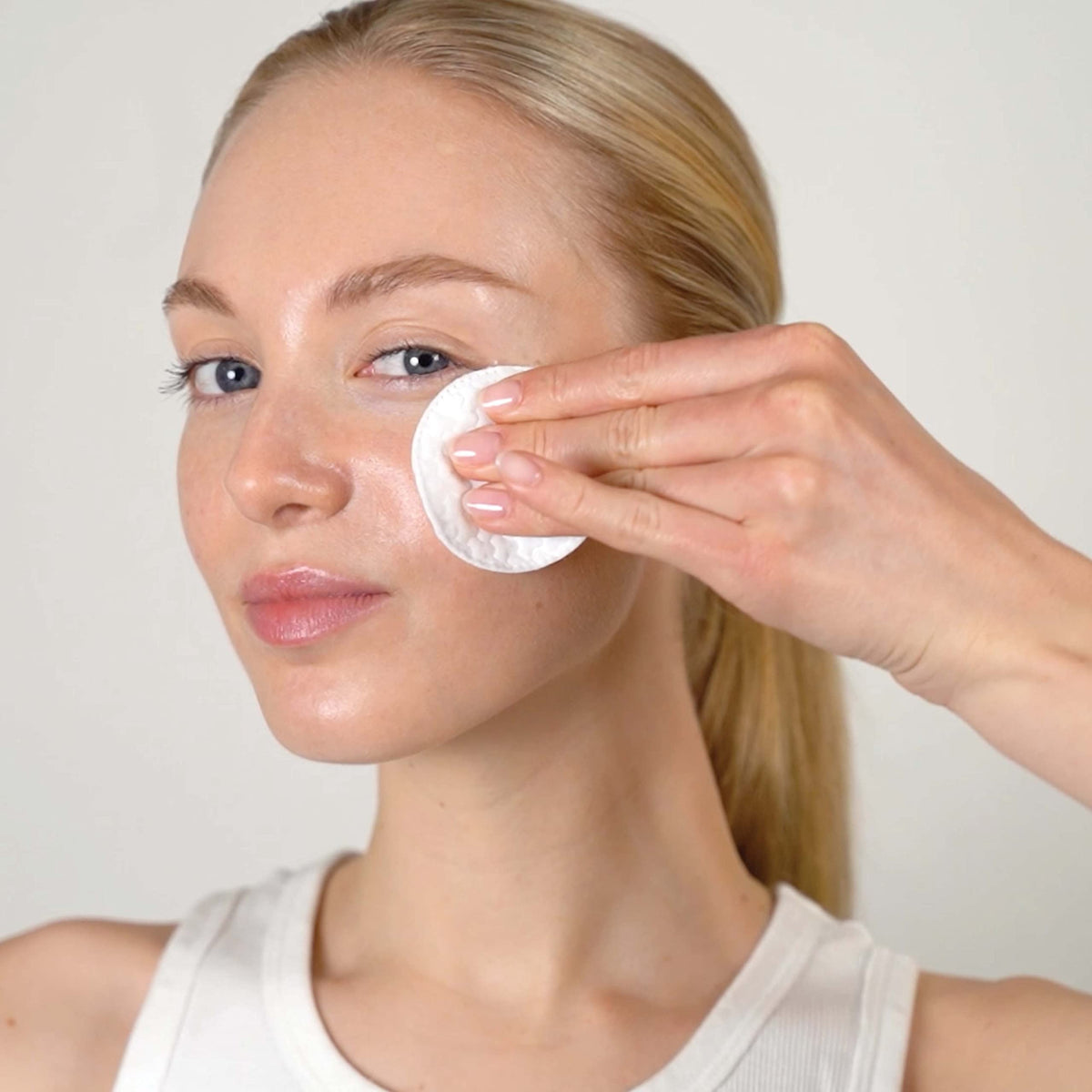 Mario Badescu texture drop on surface showing lightweight consistency