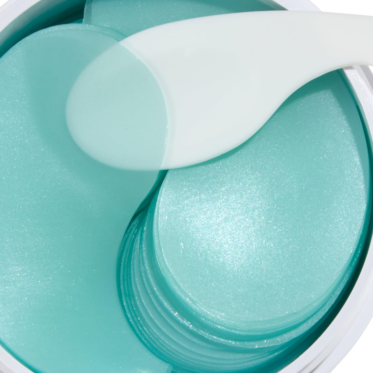 Mario Badescu ingredient label close-up showing active ingredient benefits