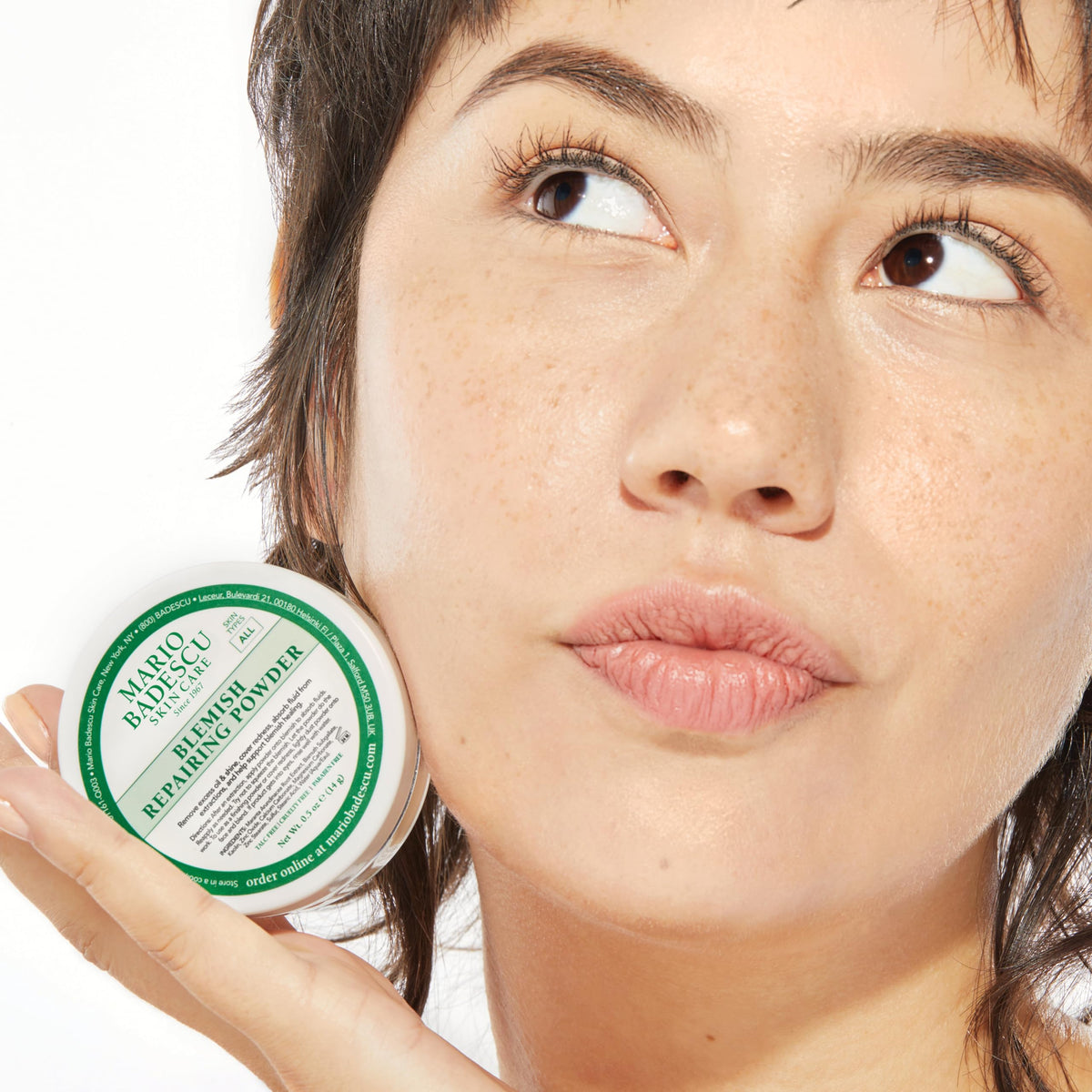 Mario Badescu ingredients label highlighting sulfur and kaolin clay benefits