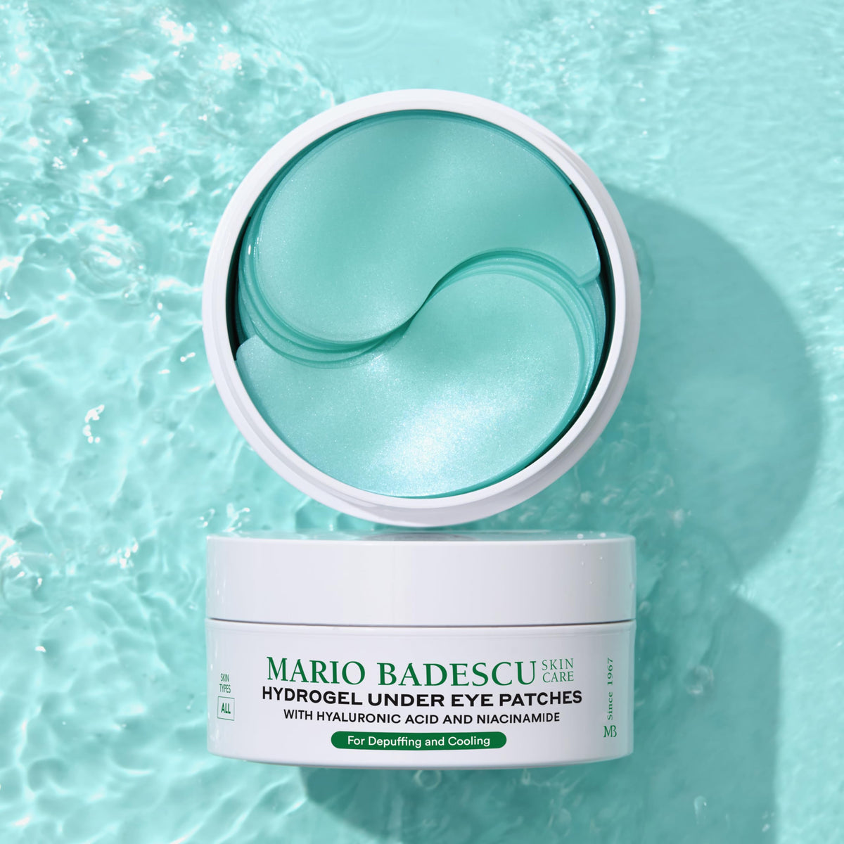 Mario Badescu open tray with 30 pairs showing quantity and organization