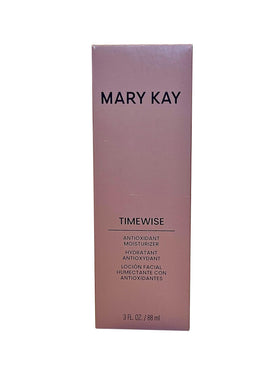 Mary Kay application lifestyle image demonstrating smooth skin and makeup-ready benefit