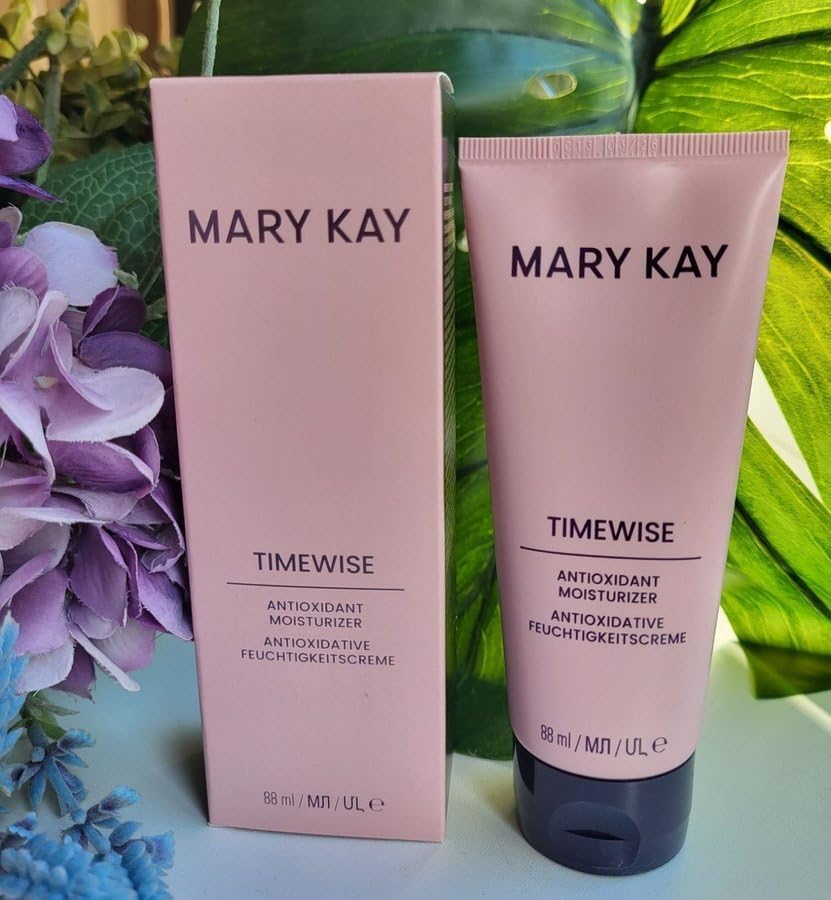 Mary Kay pump detail demonstrating controlled dispensing and hygienic use