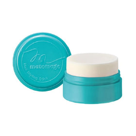 Matomege UTENA Mate stick in use smoothing baby hairs for a neat, natural finish