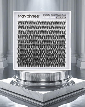 Mavphnee lifestyle model wearing lashes at an evening event for camera-ready definition