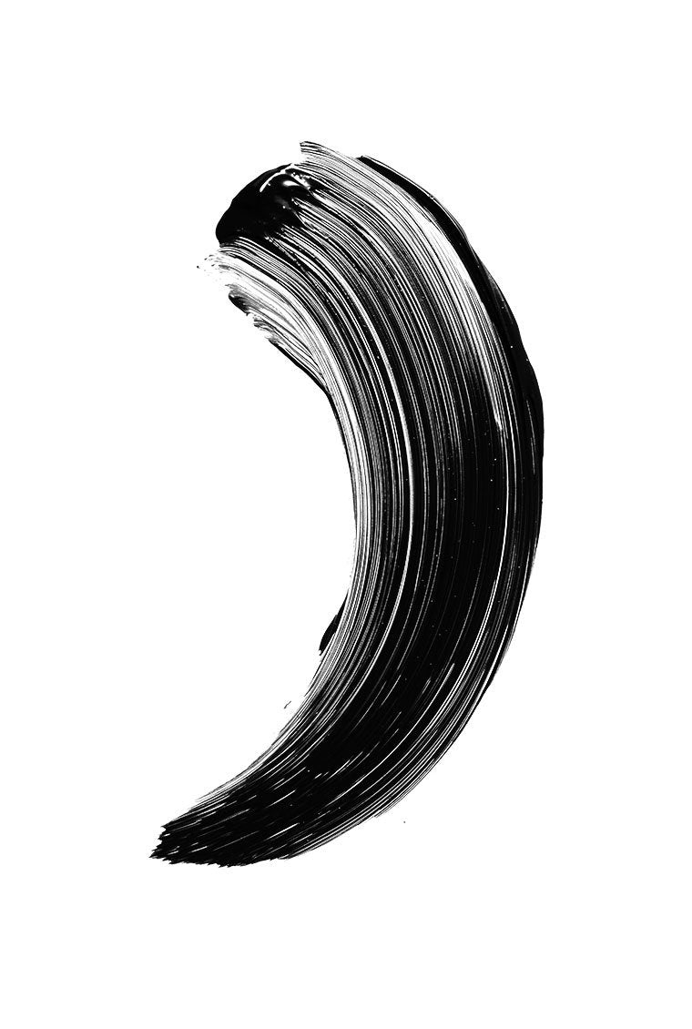 Maybelline Colossal Cat Eyes size comparison in hand to show 0.31 fl oz portability