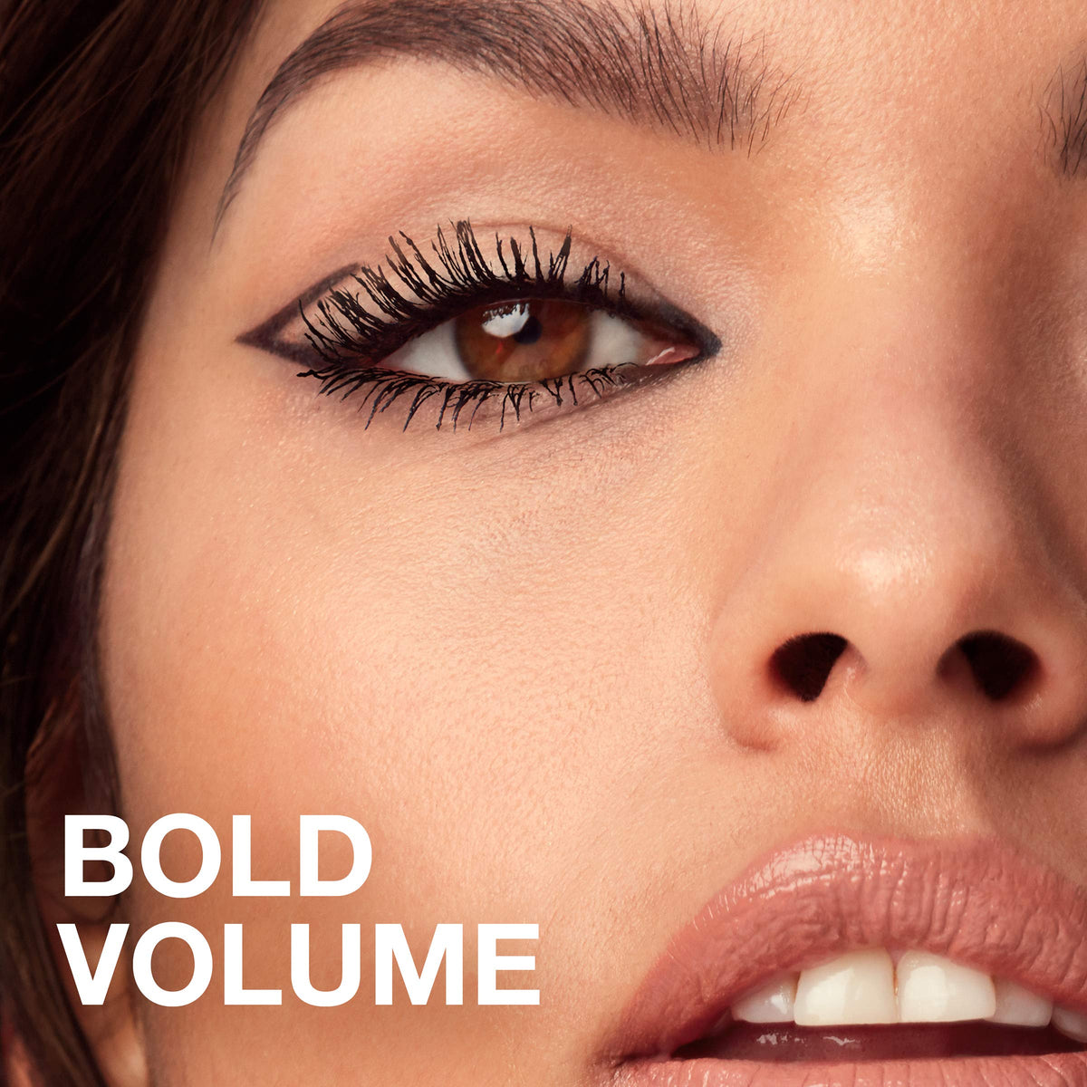 Maybelline ophthalmologist-tested badge indicating safety for contact lens wearers benefit