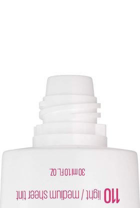 MAYBELLINE medium/deep shade on dispenser, adaptable tone-matching benefit