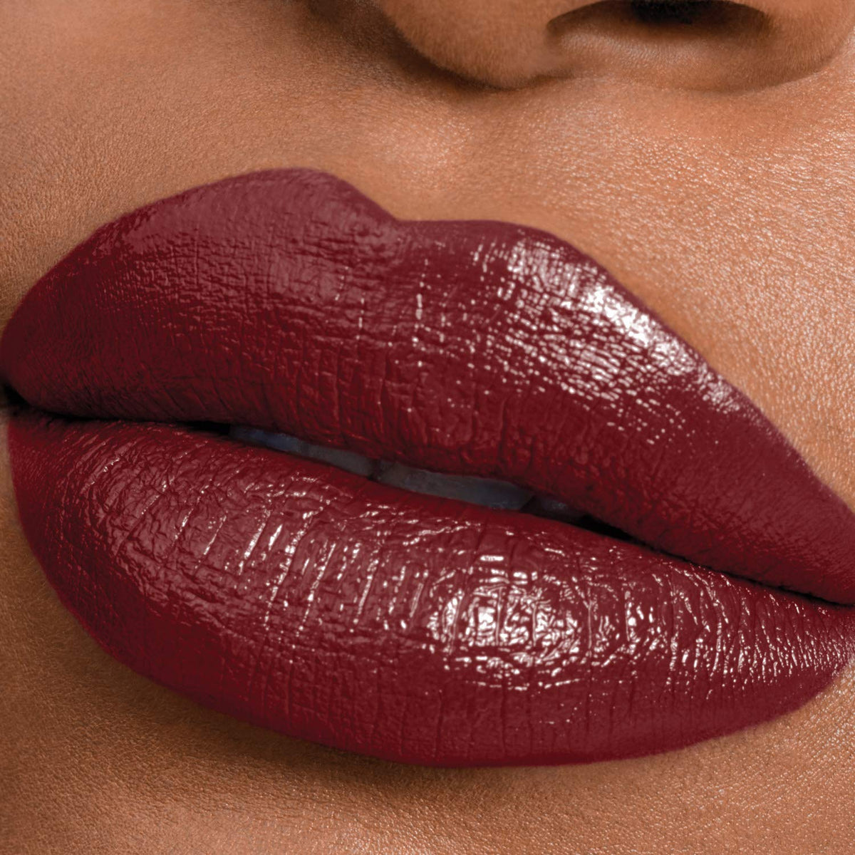 MAYBELLINE lifestyle evening look showing bold long-wear color
