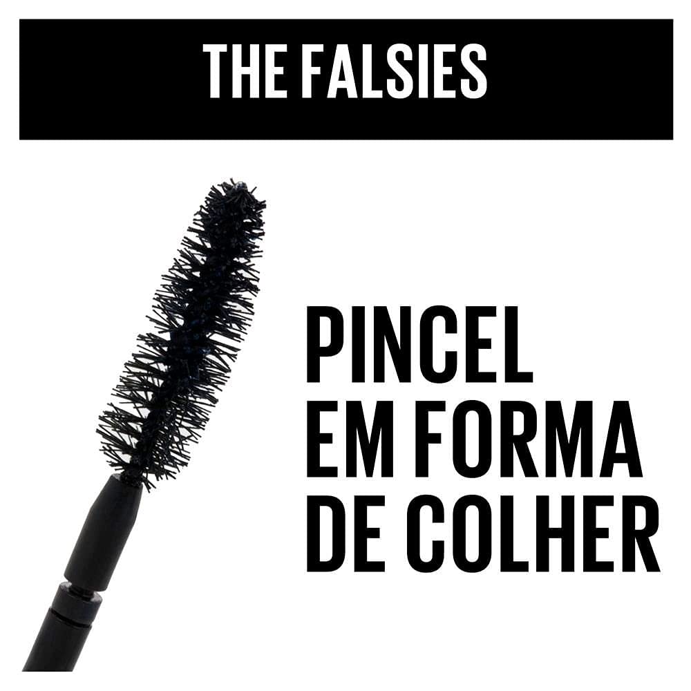 Maybelline flexible wand detail demonstrating easy reach and comfortable application