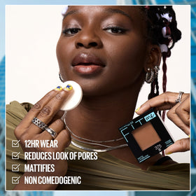 Maybelline product label detail showing shade name and formula clarity benefit
