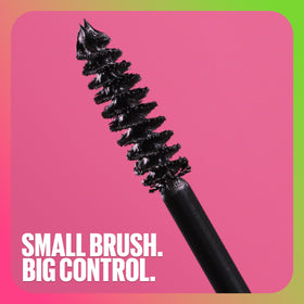 Maybelline Great Lash clear applied on lashes before and after showing separation