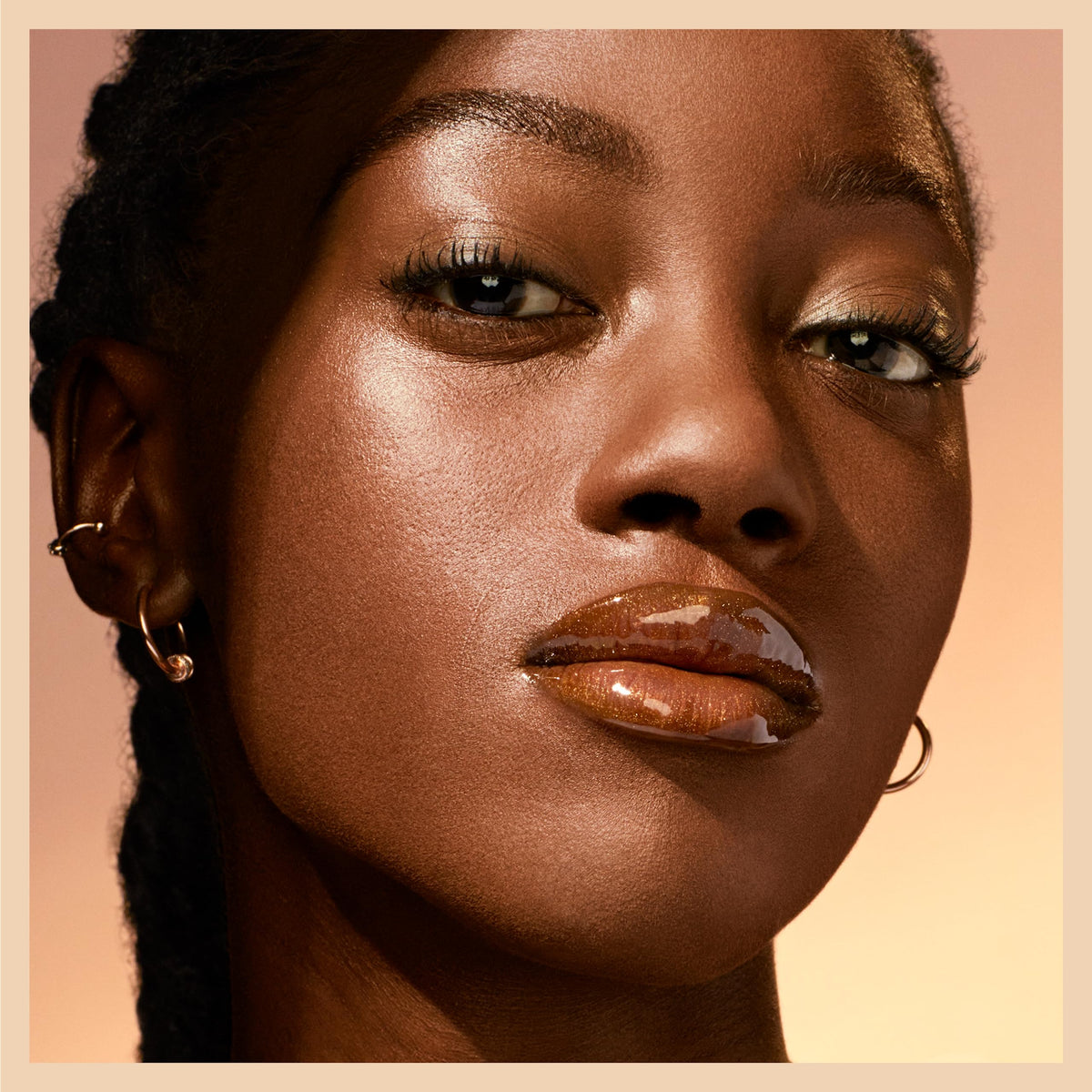 MAYBELLINE stacked shades comparing Reef to other colors for shade choice benefit