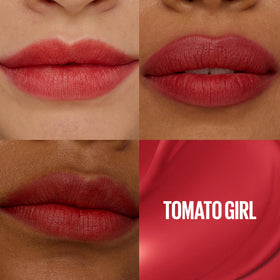 MAYBELLINE close-up of the applicator tip for precise and smooth application
